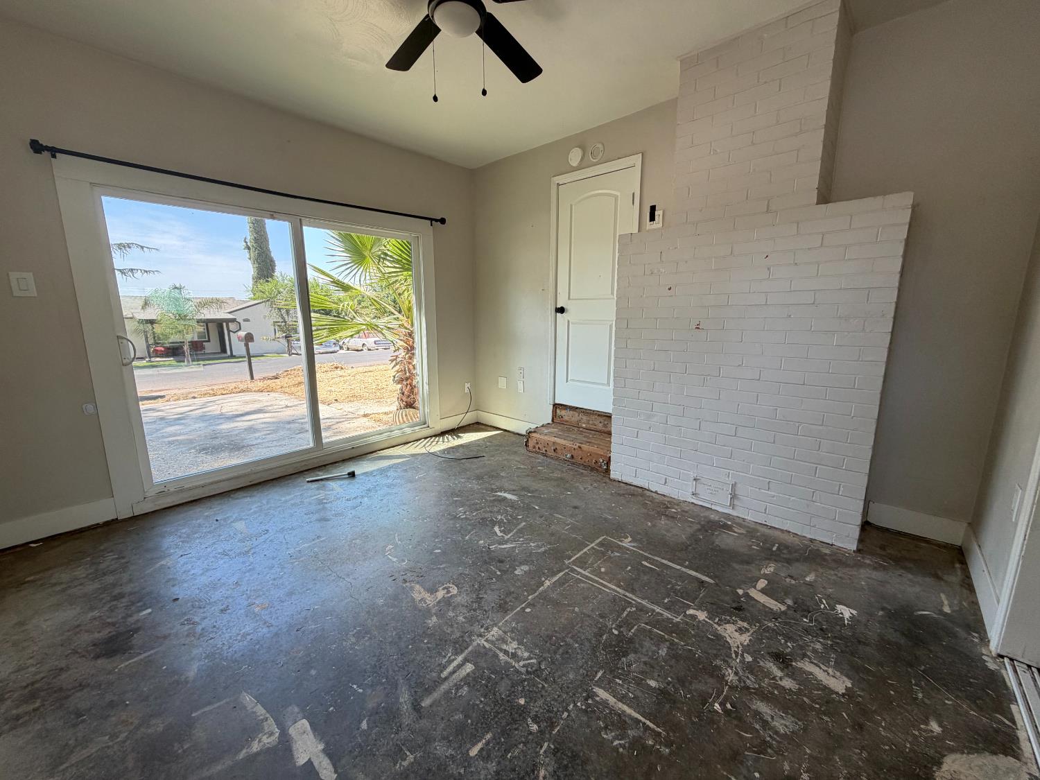 2351 Ridge Rd, Modesto, CA 95358