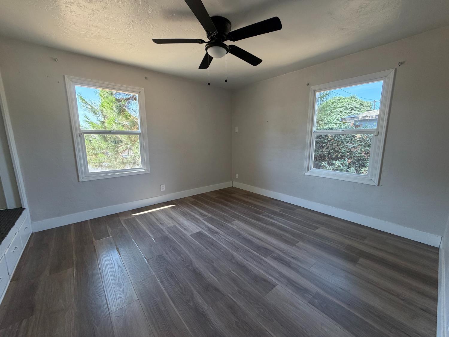 2351 Ridge Rd, Modesto, CA 95358