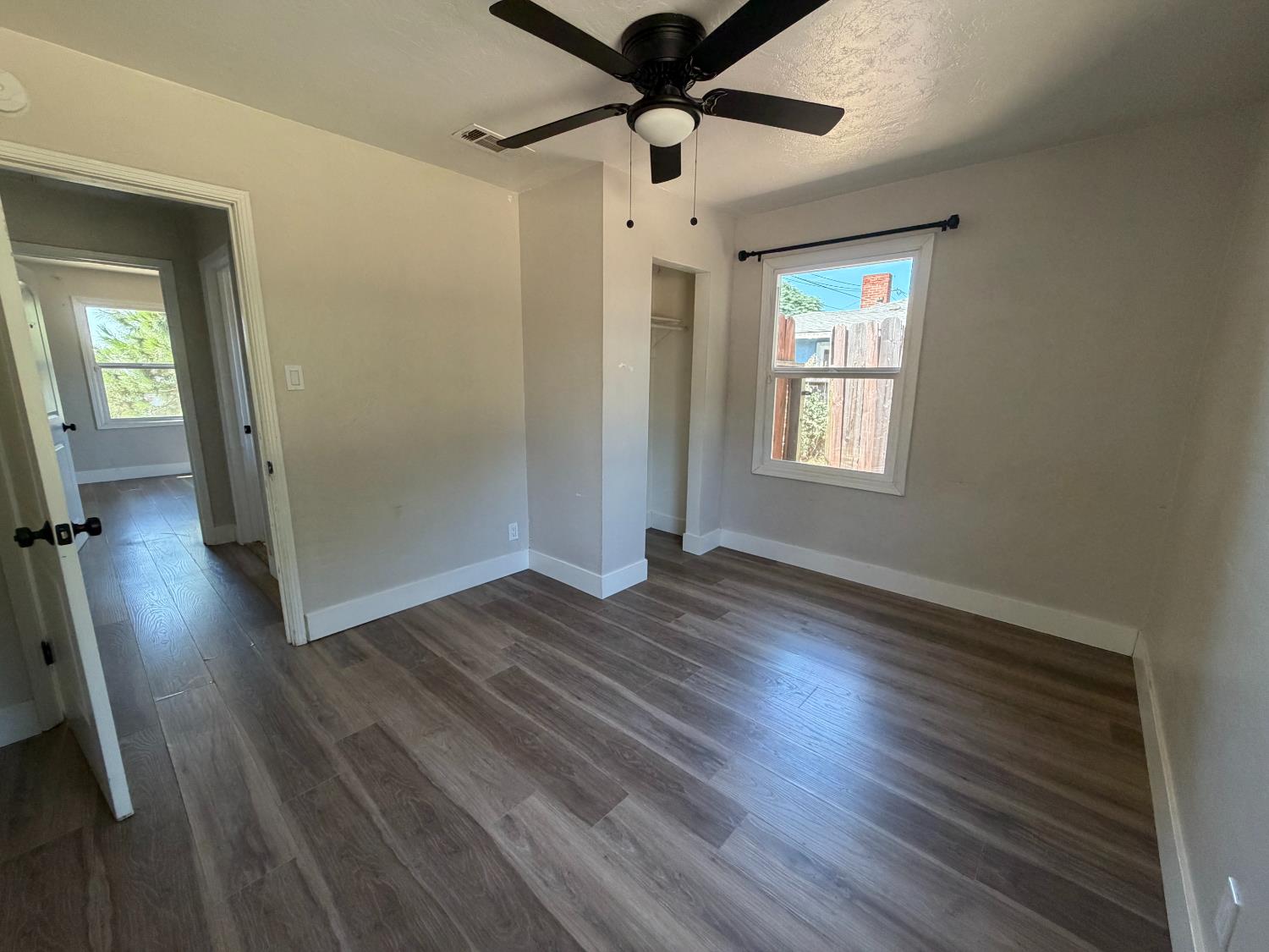 2351 Ridge Rd, Modesto, CA 95358