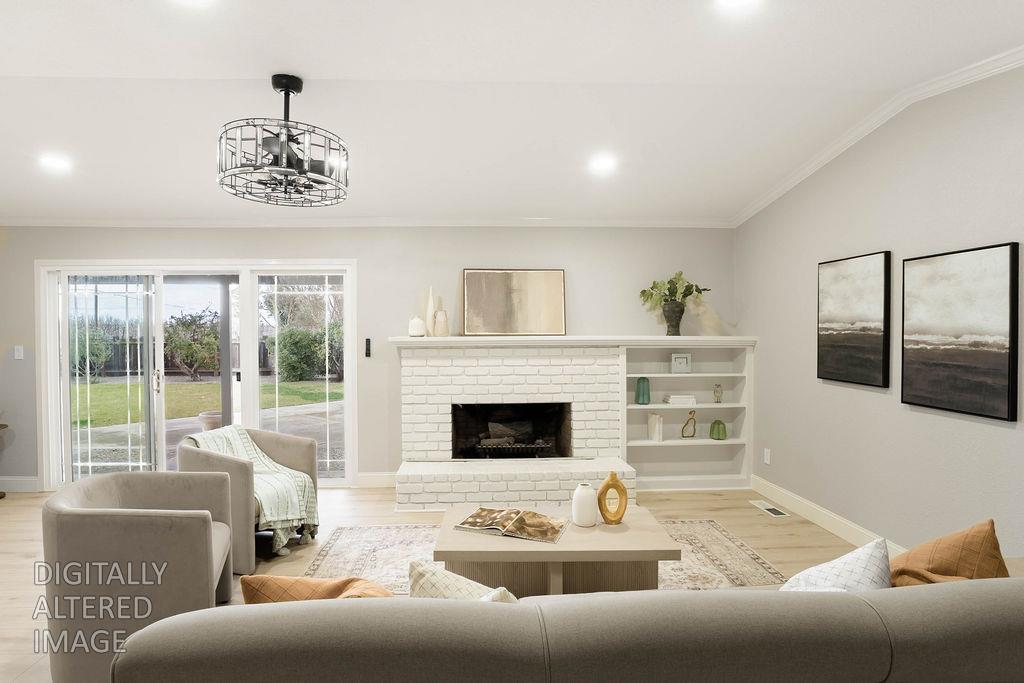 16012 Sycamore Ave, Patterson, CA 95363