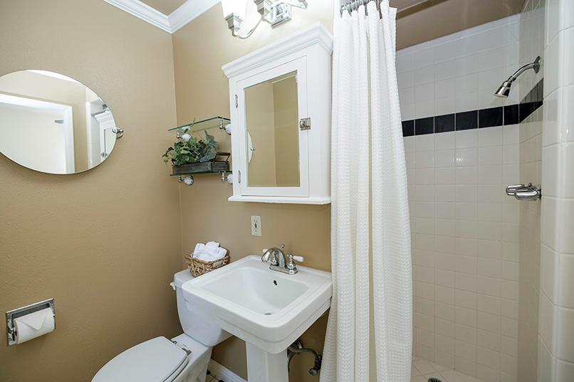 1509 Lorainne Ave, Modesto, CA 95350