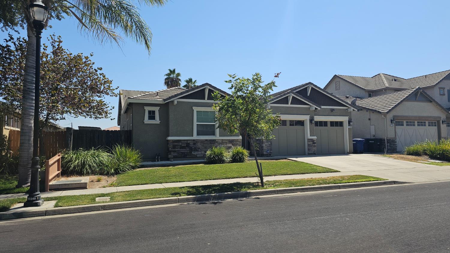 1246 Sweet Briar Dr, Patterson, CA 95363