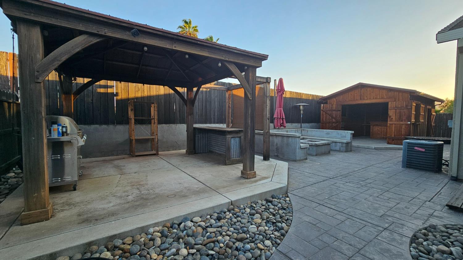 1246 Sweet Briar Dr, Patterson, CA 95363
