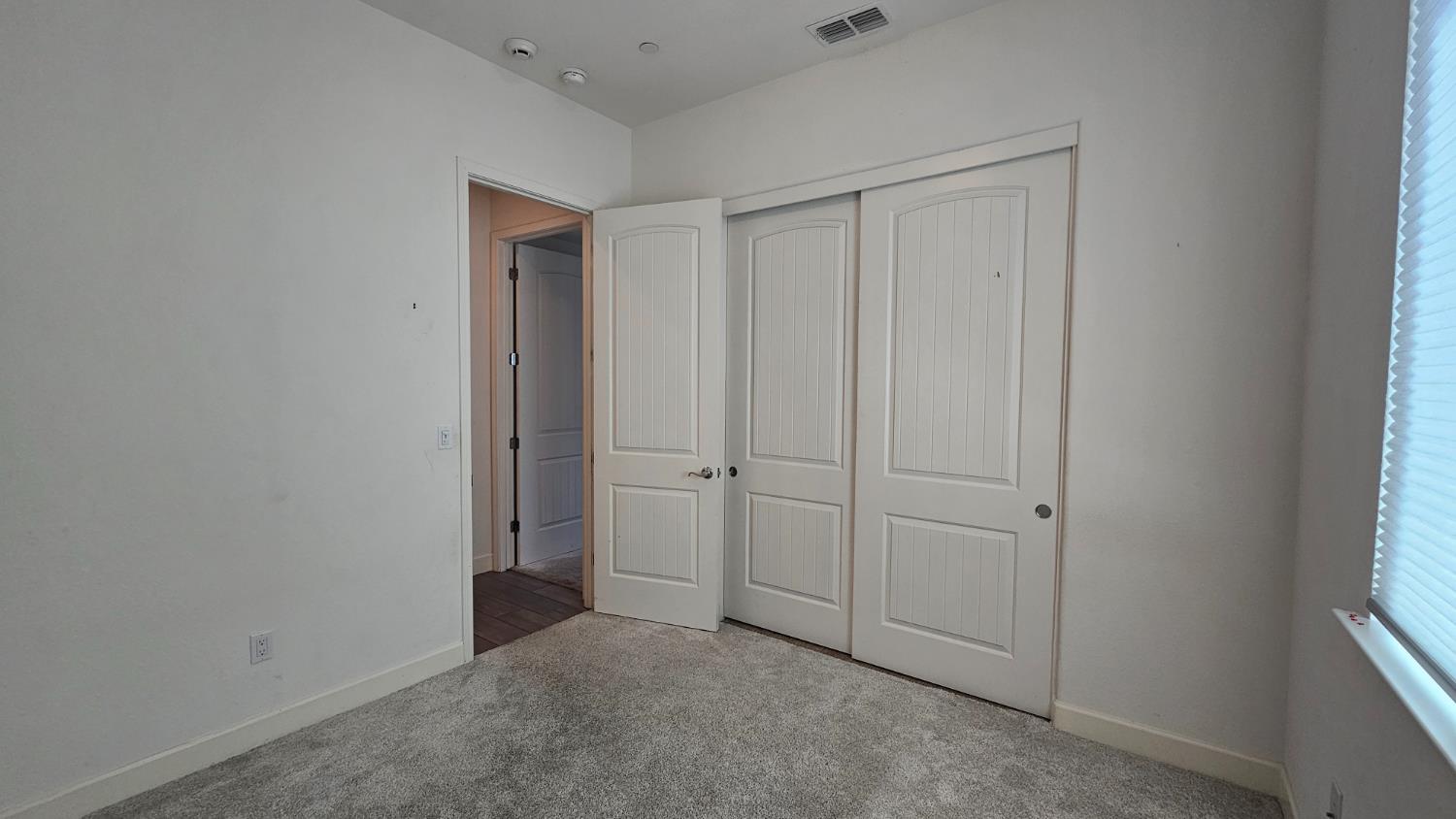 1246 Sweet Briar Dr, Patterson, CA 95363
