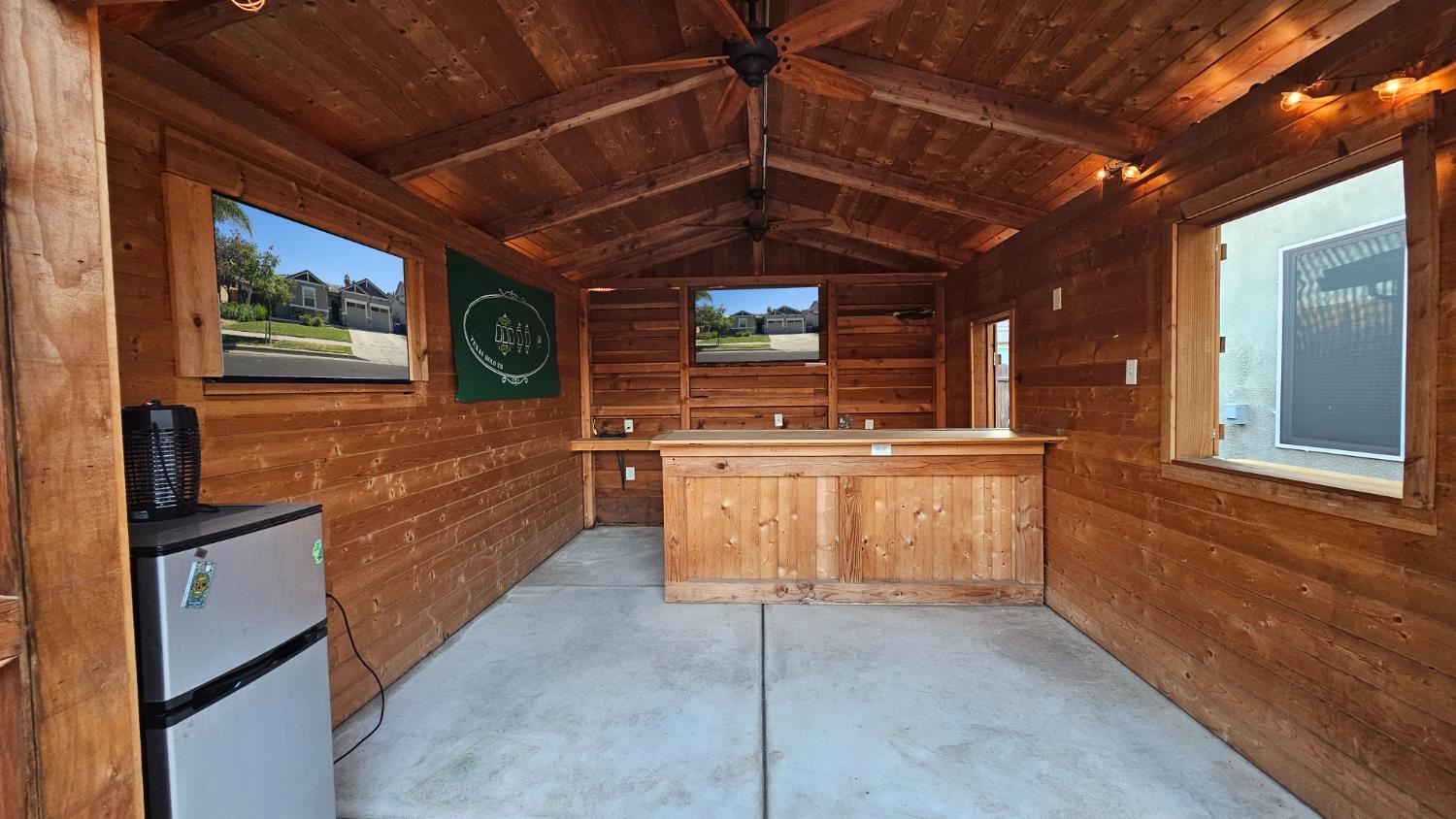 1246 Sweet Briar Dr, Patterson, CA 95363