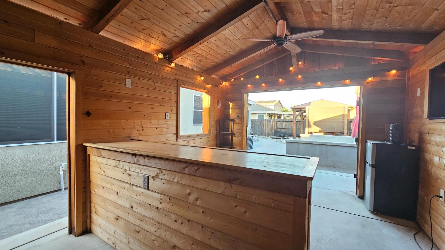 1246 Sweet Briar Dr, Patterson, CA 95363