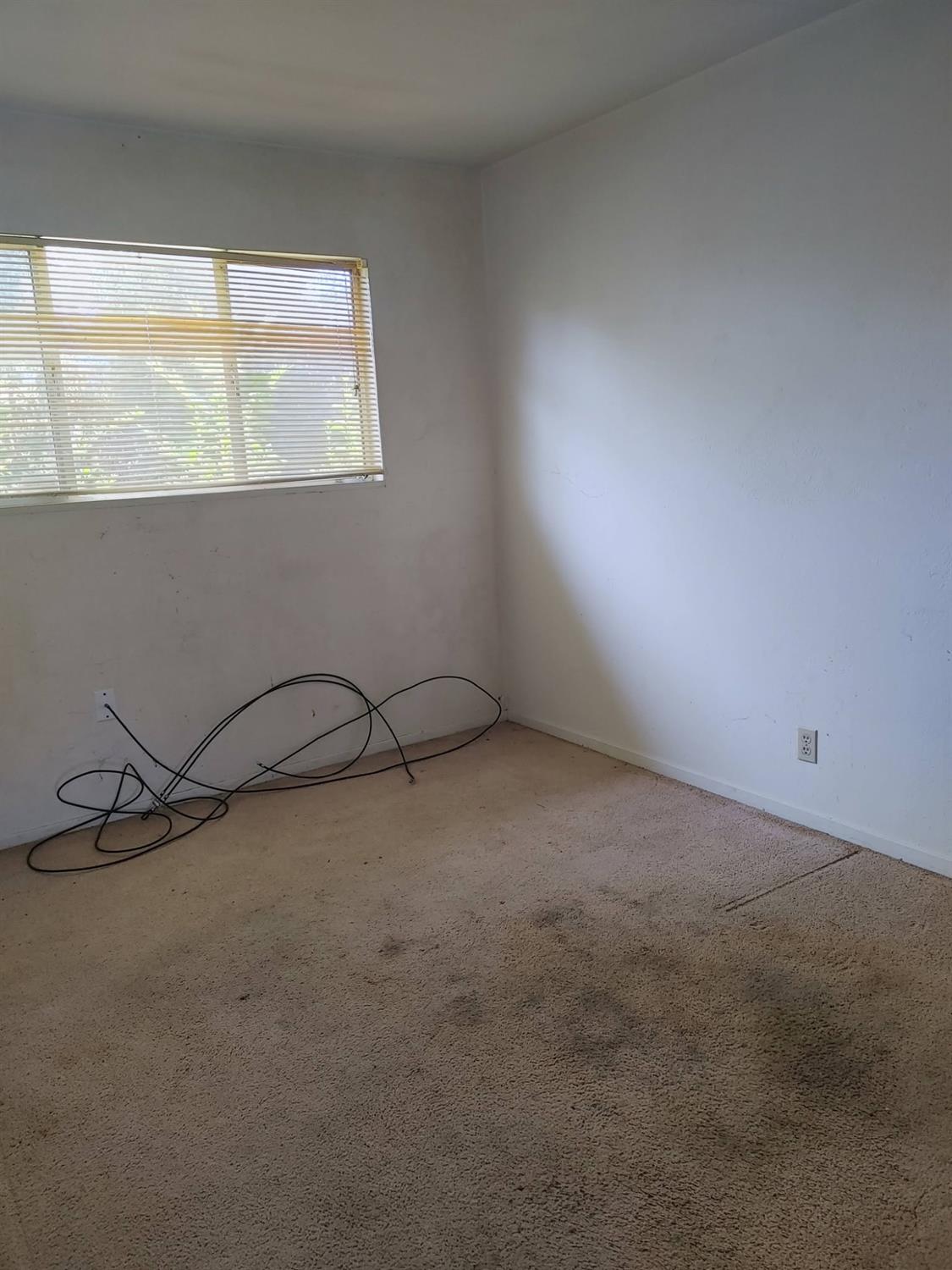 316 Tokay Ave, Modesto, CA 95350