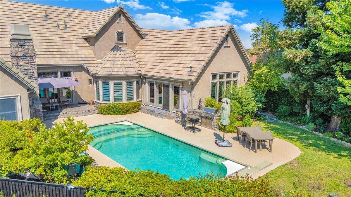 10 Grandview Ct Ct, Copperopolis, CA 95228