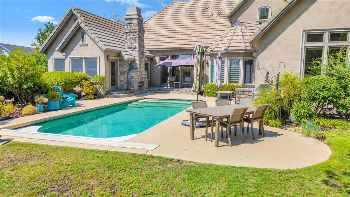 10 Grandview Ct Ct, Copperopolis, CA 95228