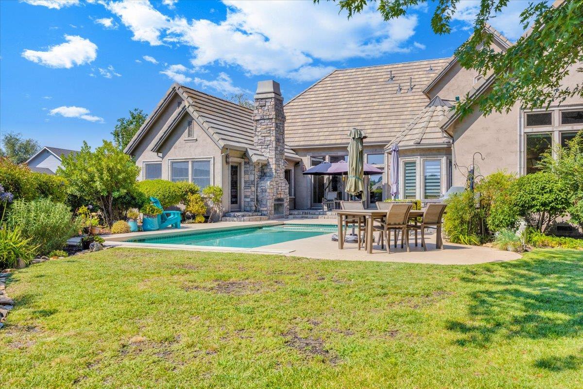 10 Grandview Ct Ct, Copperopolis, CA 95228