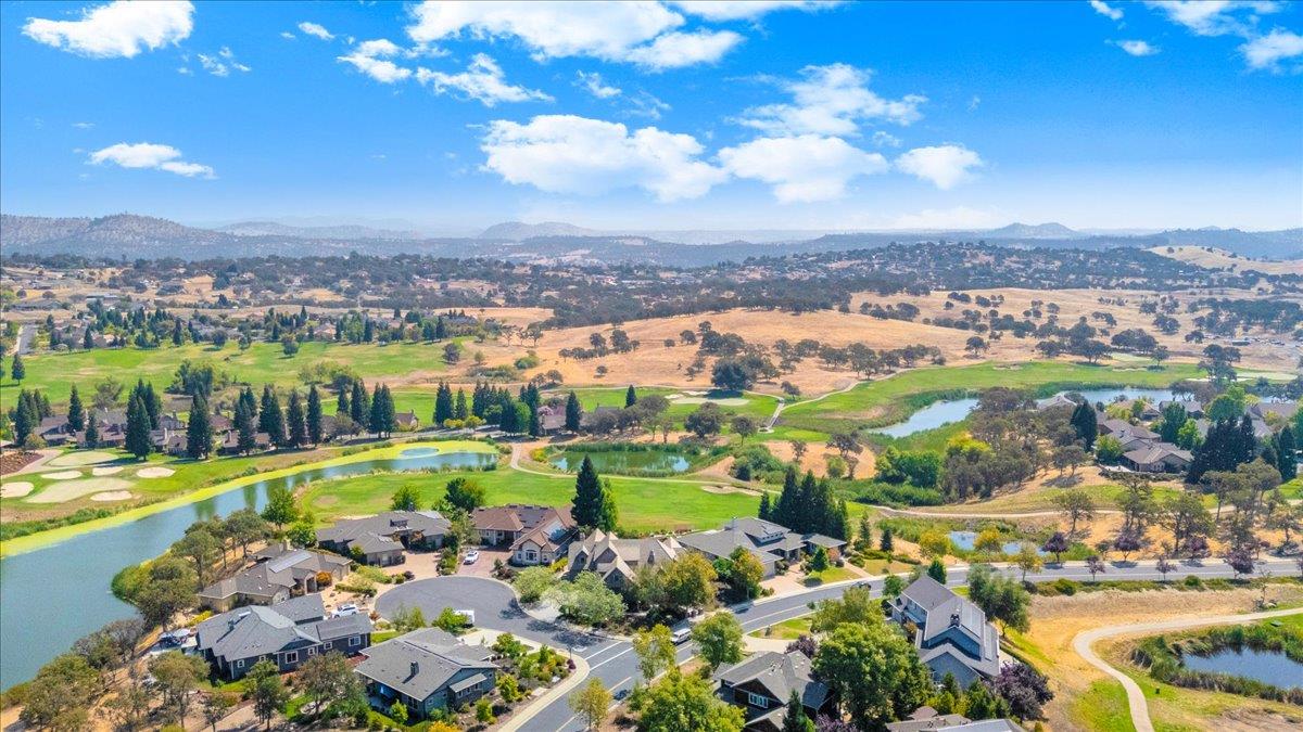 10 Grandview Ct Ct, Copperopolis, CA 95228