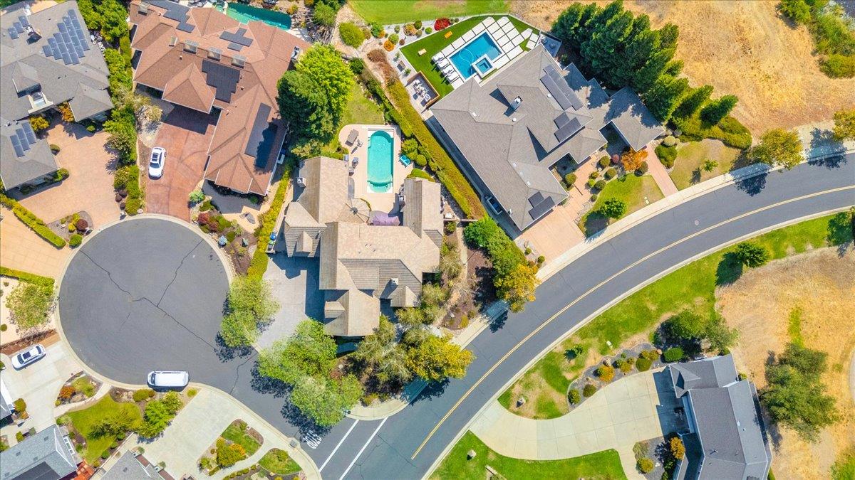 10 Grandview Ct Ct, Copperopolis, CA 95228