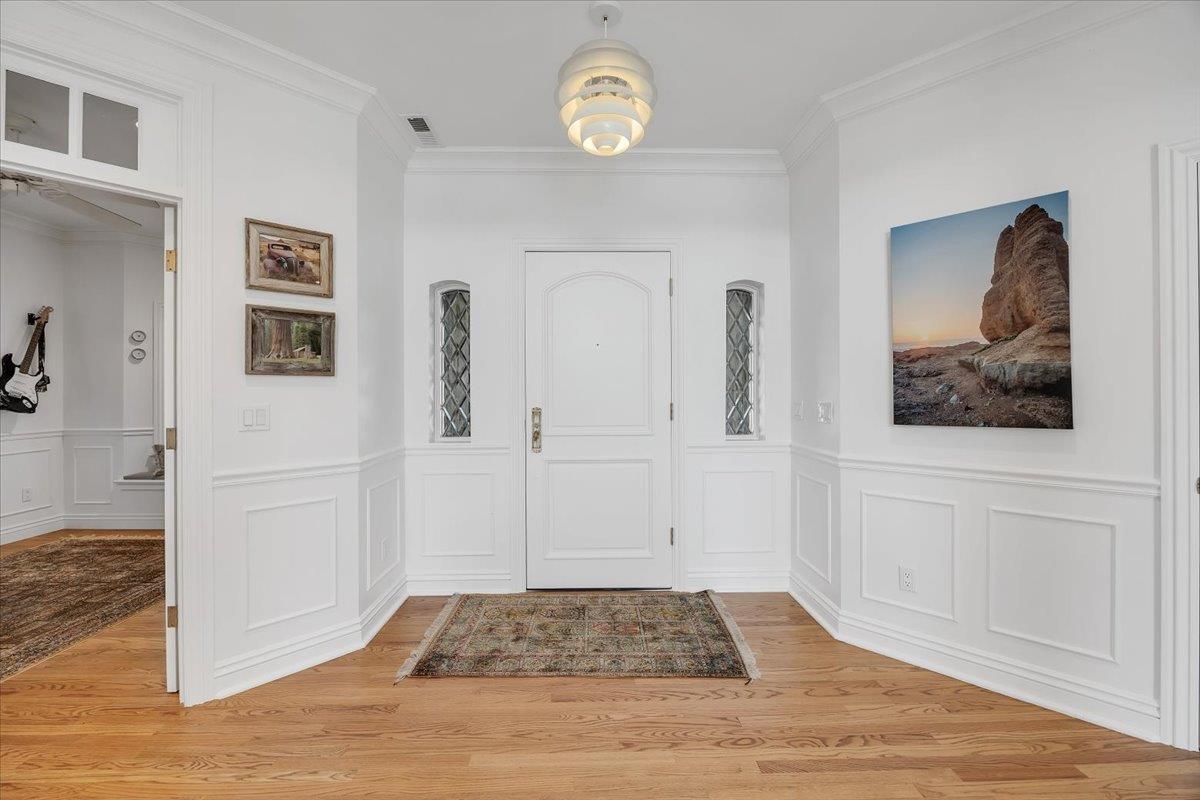 10 Grandview Ct Ct, Copperopolis, CA 95228