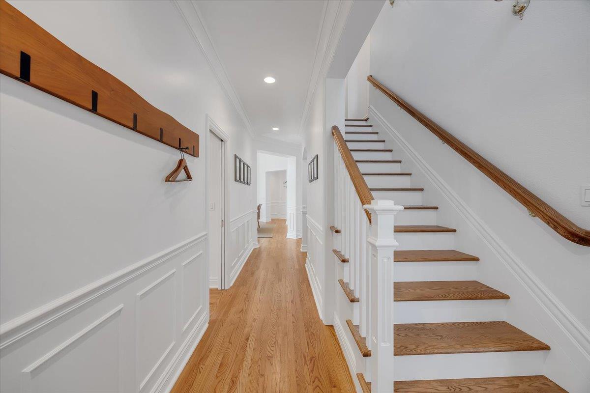 10 Grandview Ct Ct, Copperopolis, CA 95228