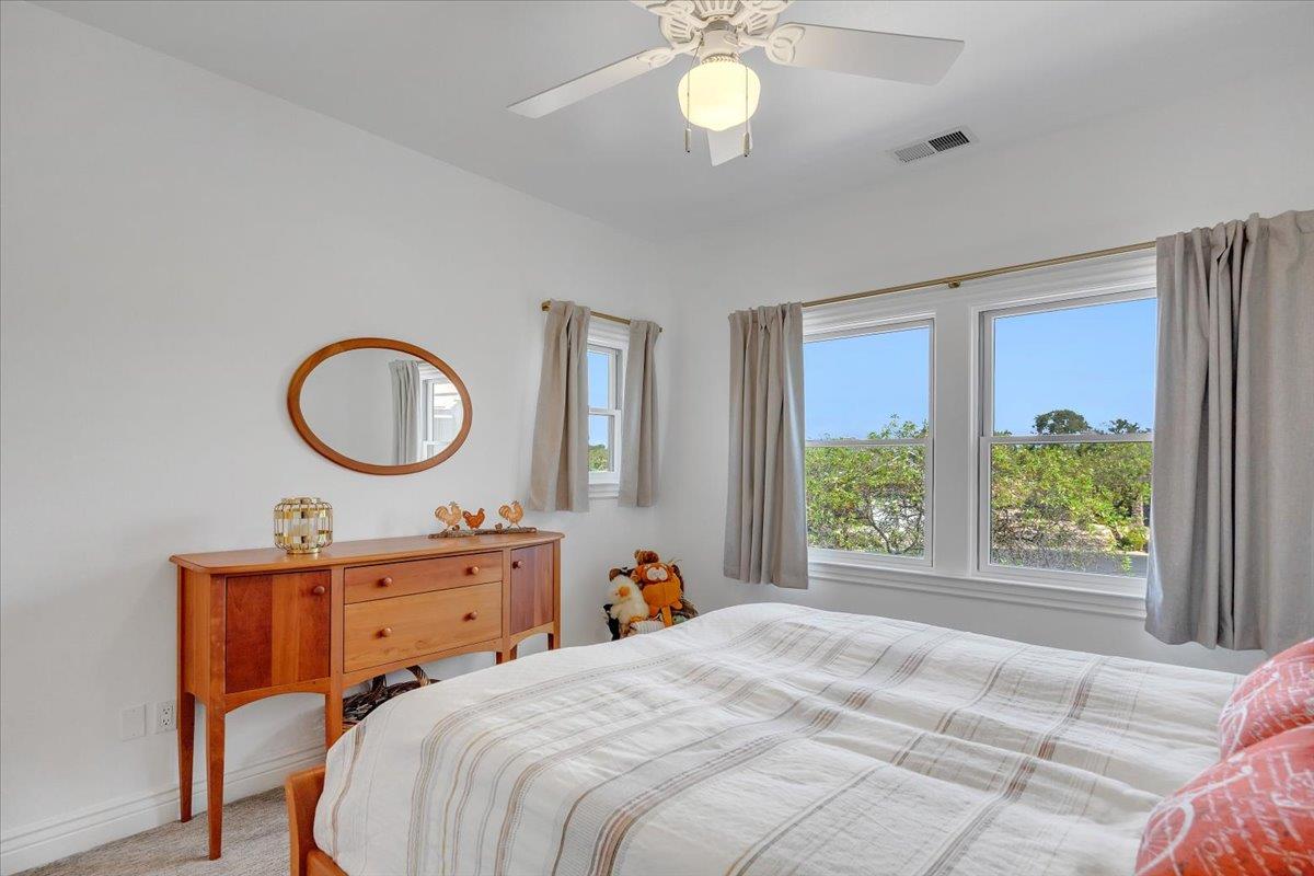 10 Grandview Ct Ct, Copperopolis, CA 95228