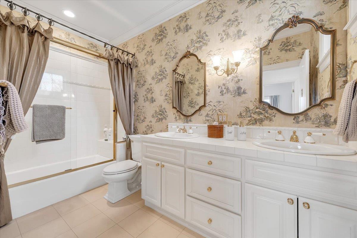 10 Grandview Ct Ct, Copperopolis, CA 95228
