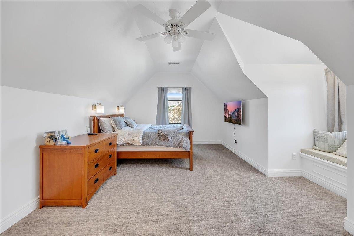 10 Grandview Ct Ct, Copperopolis, CA 95228