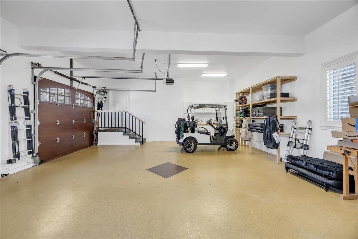 10 Grandview Ct Ct, Copperopolis, CA 95228