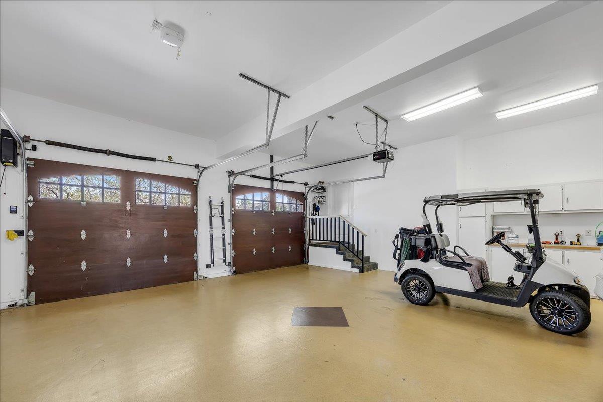 10 Grandview Ct Ct, Copperopolis, CA 95228