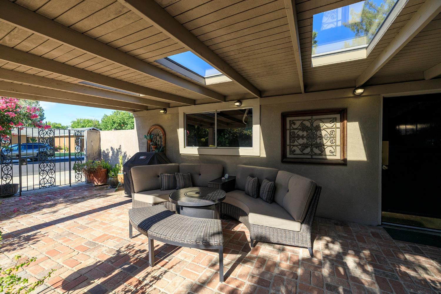 1509 Duckart Way, Modesto, CA 95355