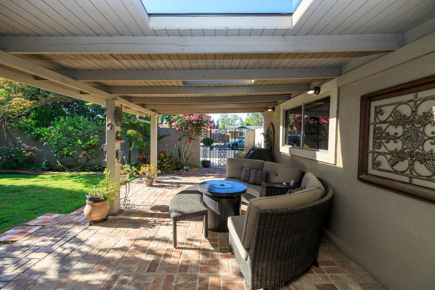 1509 Duckart Way, Modesto, CA 95355
