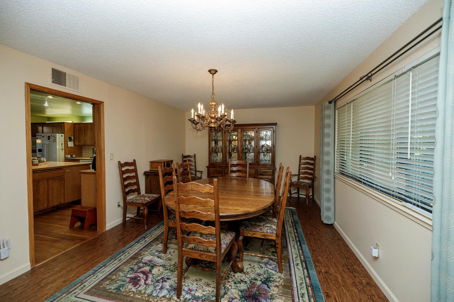 1509 Duckart Way, Modesto, CA 95355