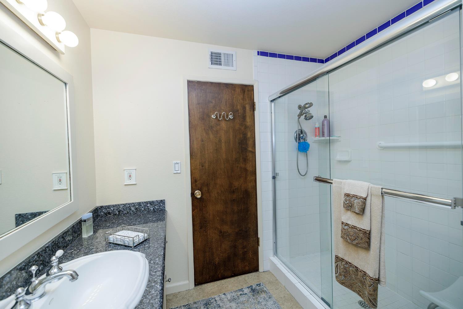 1509 Duckart Way, Modesto, CA 95355