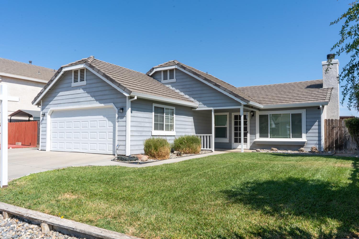 1428 Pintail Cir, Los Banos, CA 93635