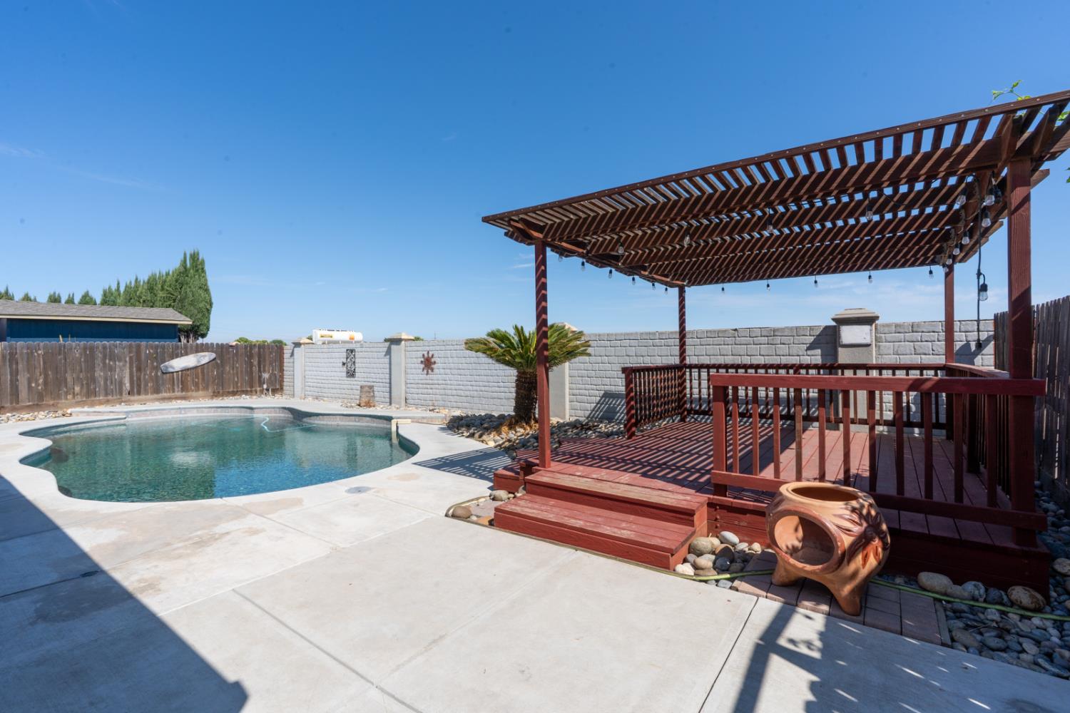 1428 Pintail Cir, Los Banos, CA 93635