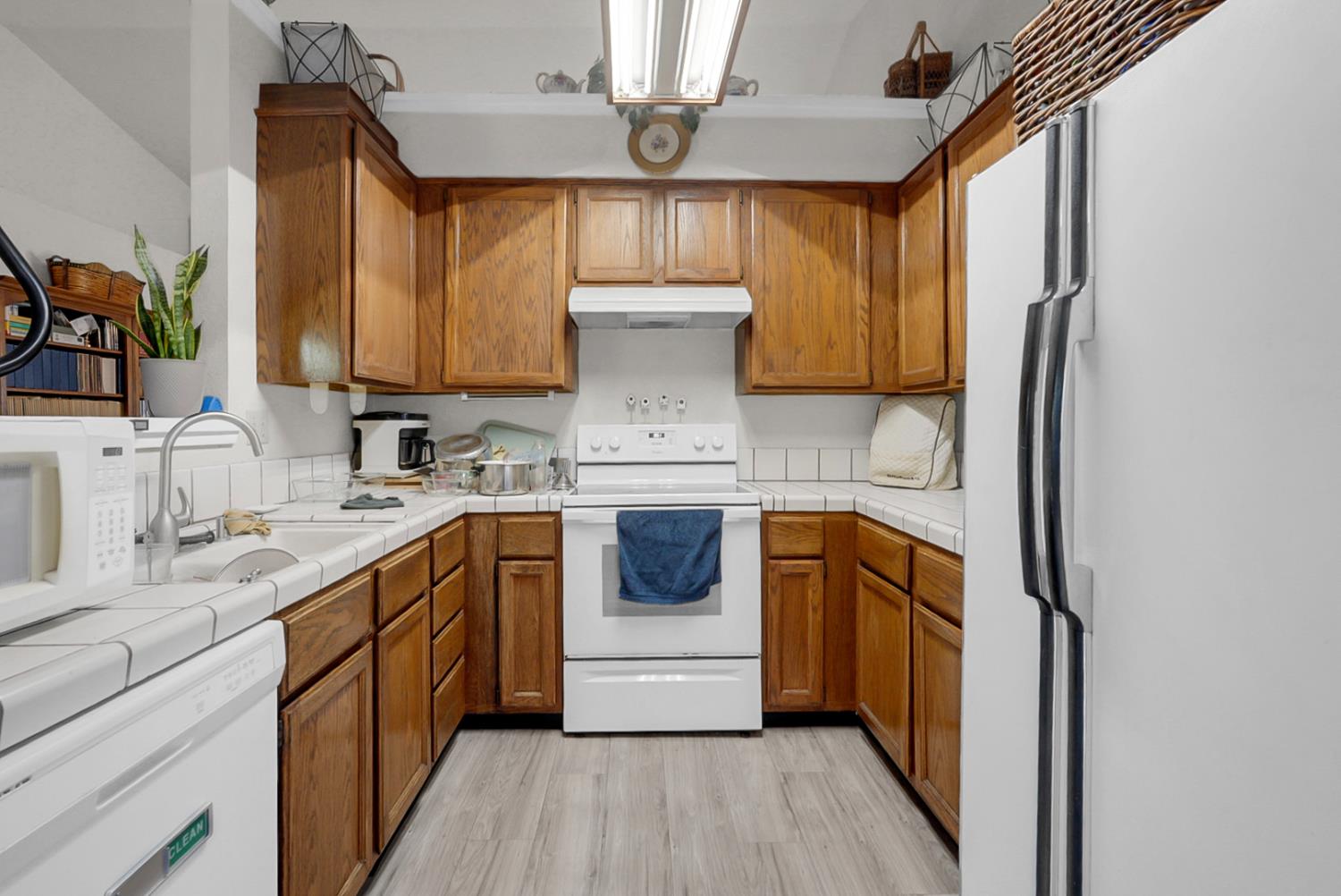 552 Westfield Pl, Patterson, CA 95363
