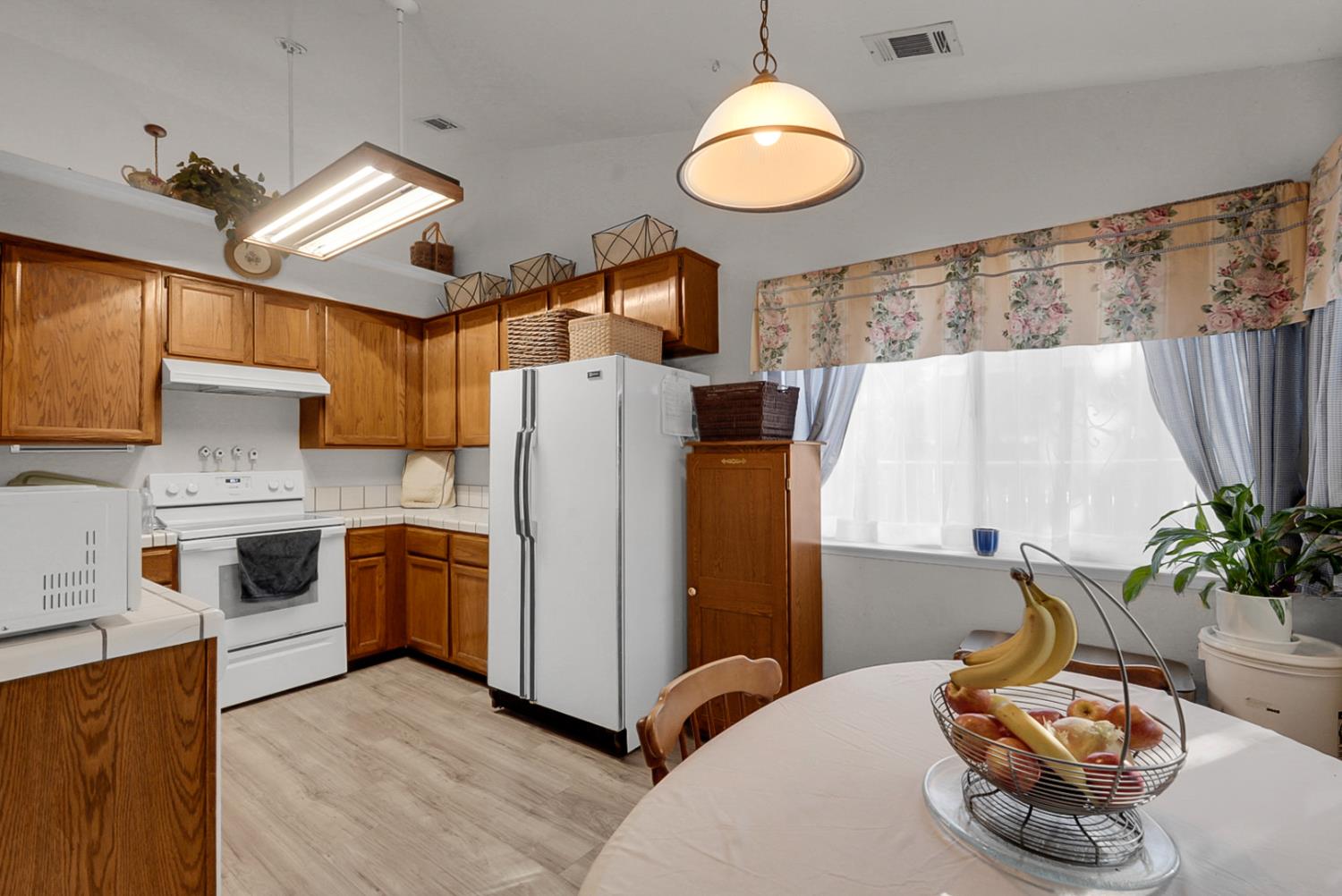552 Westfield Pl, Patterson, CA 95363