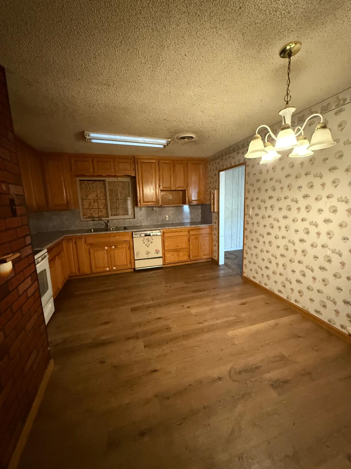 719 Kazmir Ct, Modesto, CA 95351