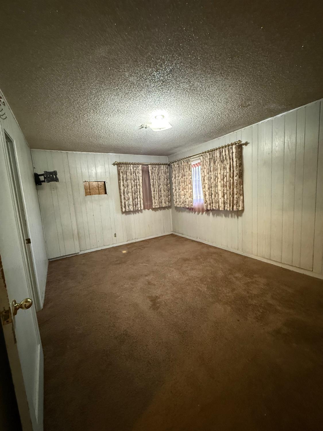719 Kazmir Ct, Modesto, CA 95351