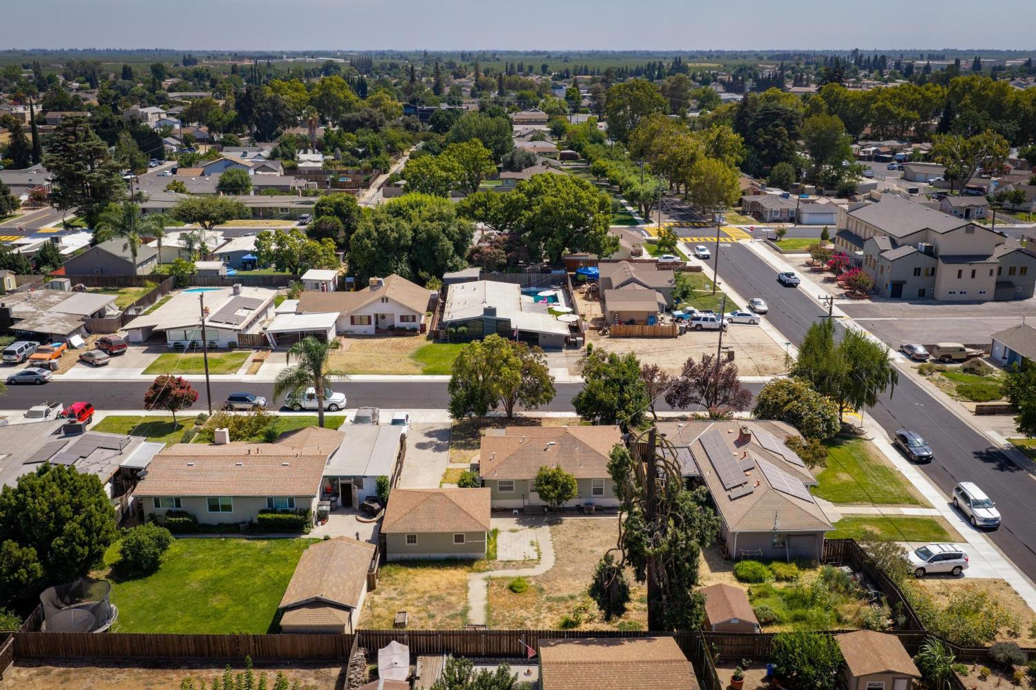 2014 Lydia St, Escalon, CA 95320