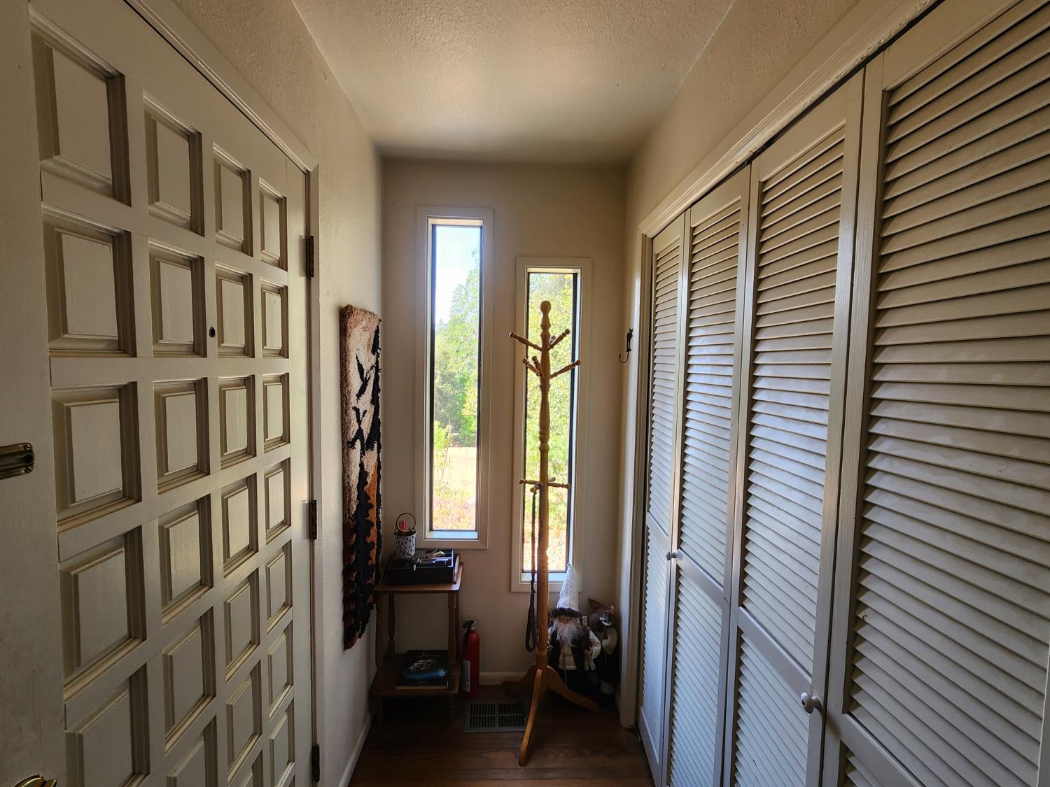 2406 Anglers Ct, Mariposa, CA 95338