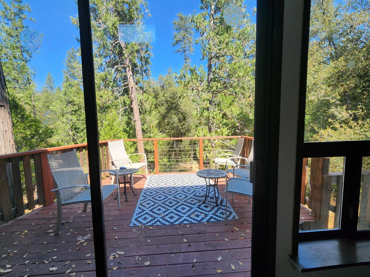2406 Anglers Ct, Mariposa, CA 95338