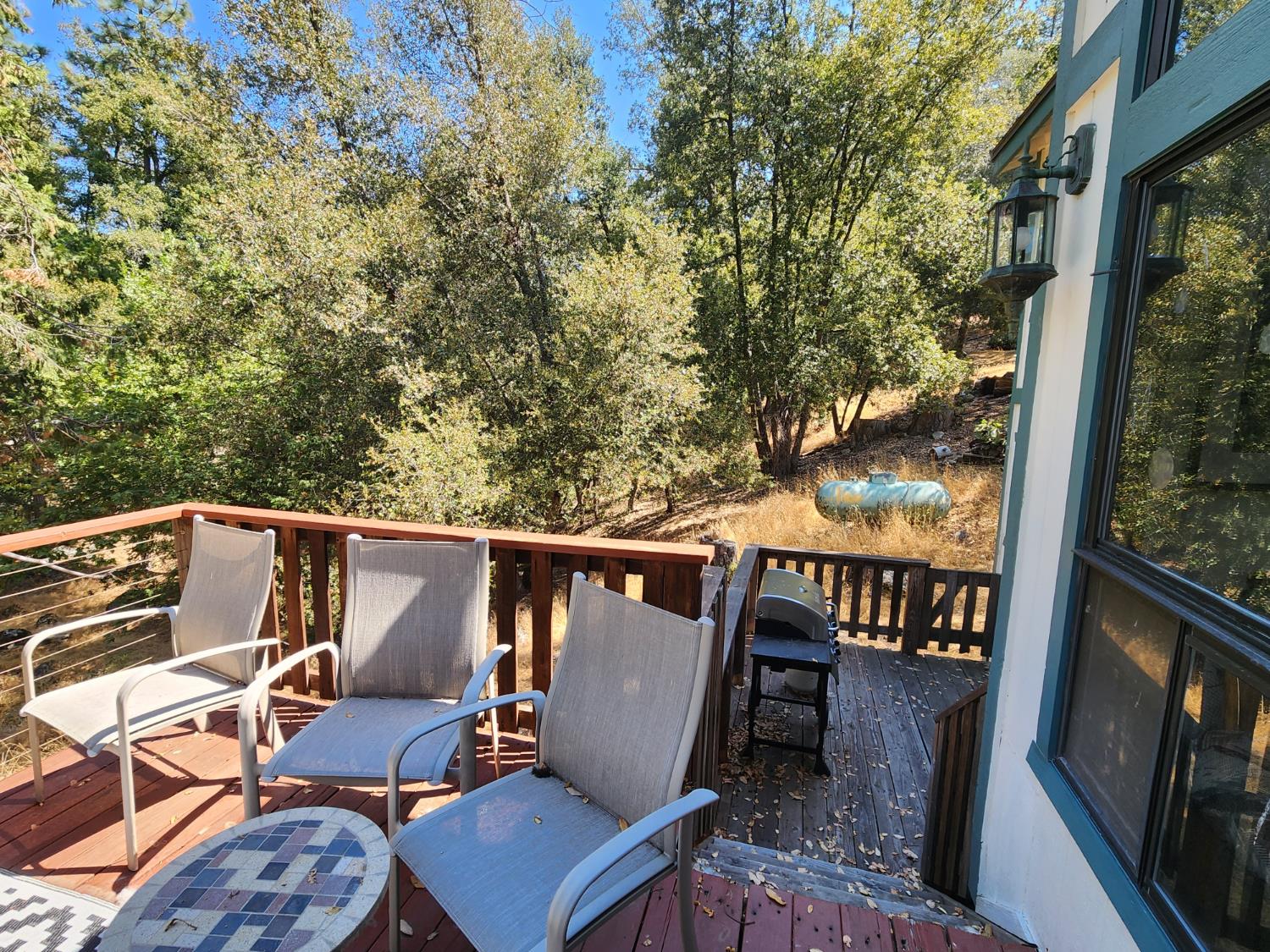 2406 Anglers Ct, Mariposa, CA 95338