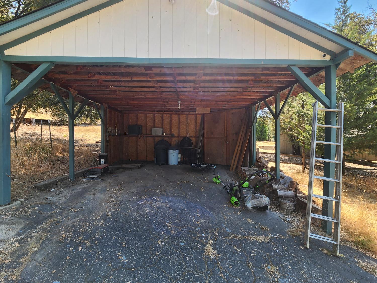 2406 Anglers Ct, Mariposa, CA 95338