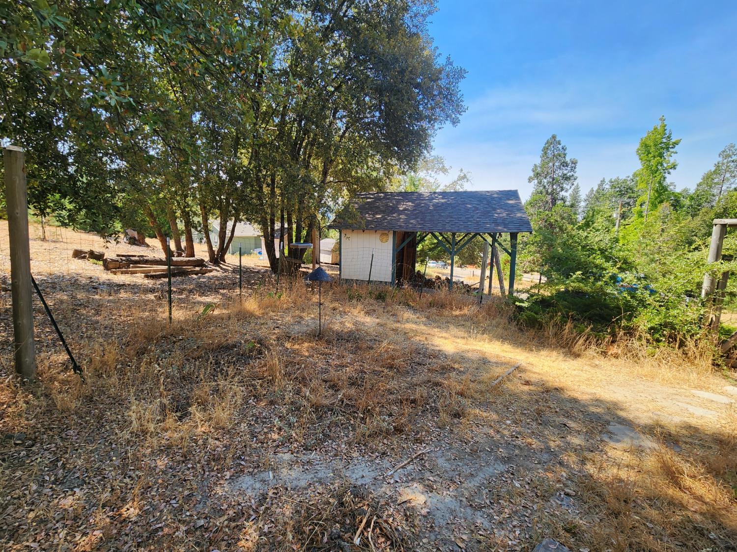 2406 Anglers Ct, Mariposa, CA 95338