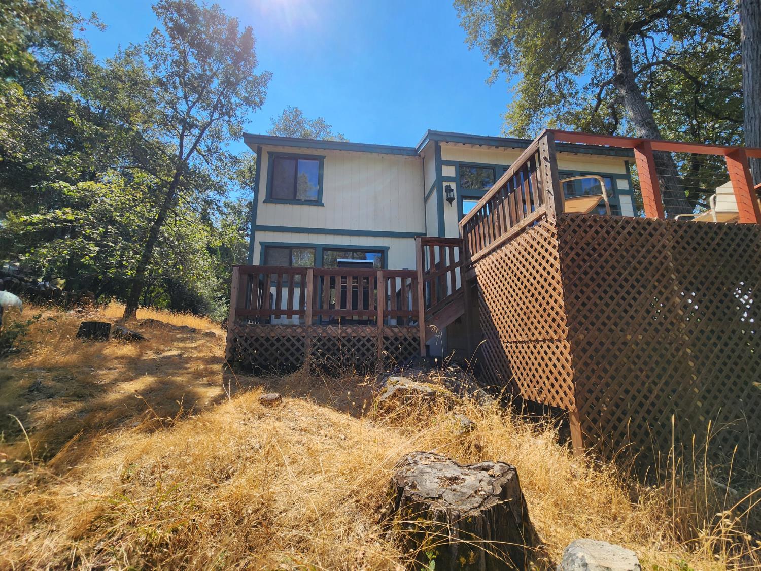 2406 Anglers Ct, Mariposa, CA 95338
