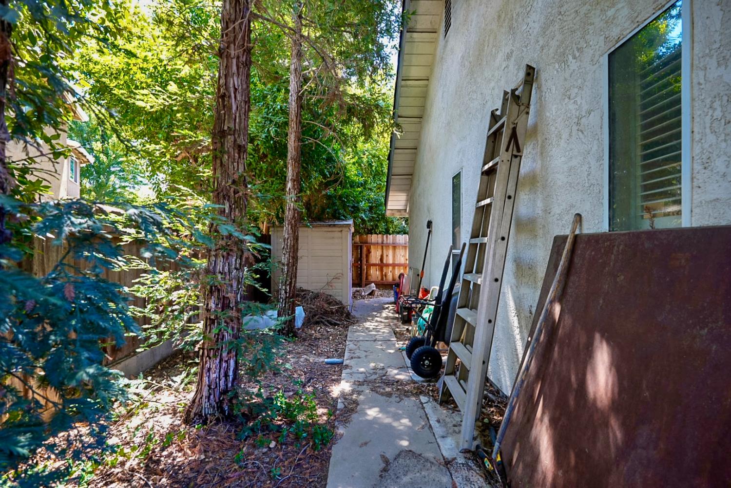 2010 N Quincy Rd, Turlock, CA 95382