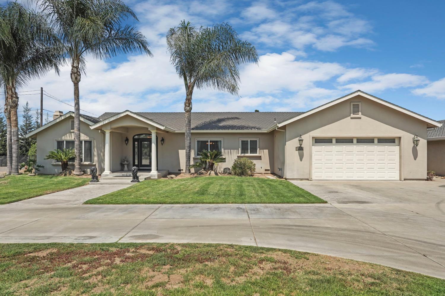 14104 Castle Rd, Manteca, CA 95336