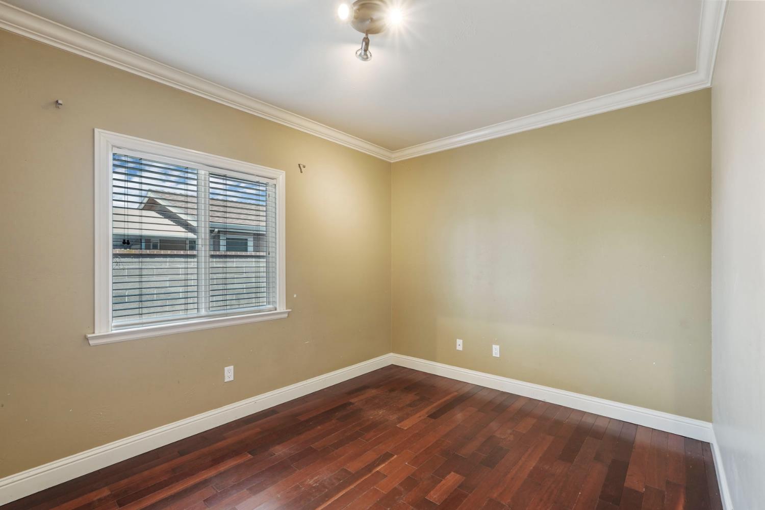 14104 Castle Rd, Manteca, CA 95336