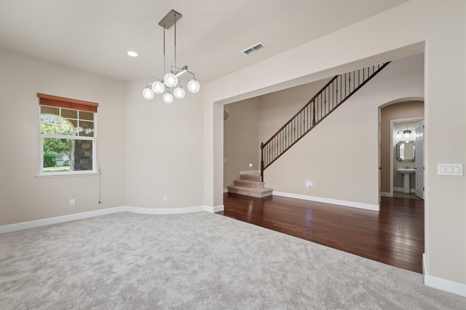 849 Harvest Mill Dr, Manteca, CA 95336