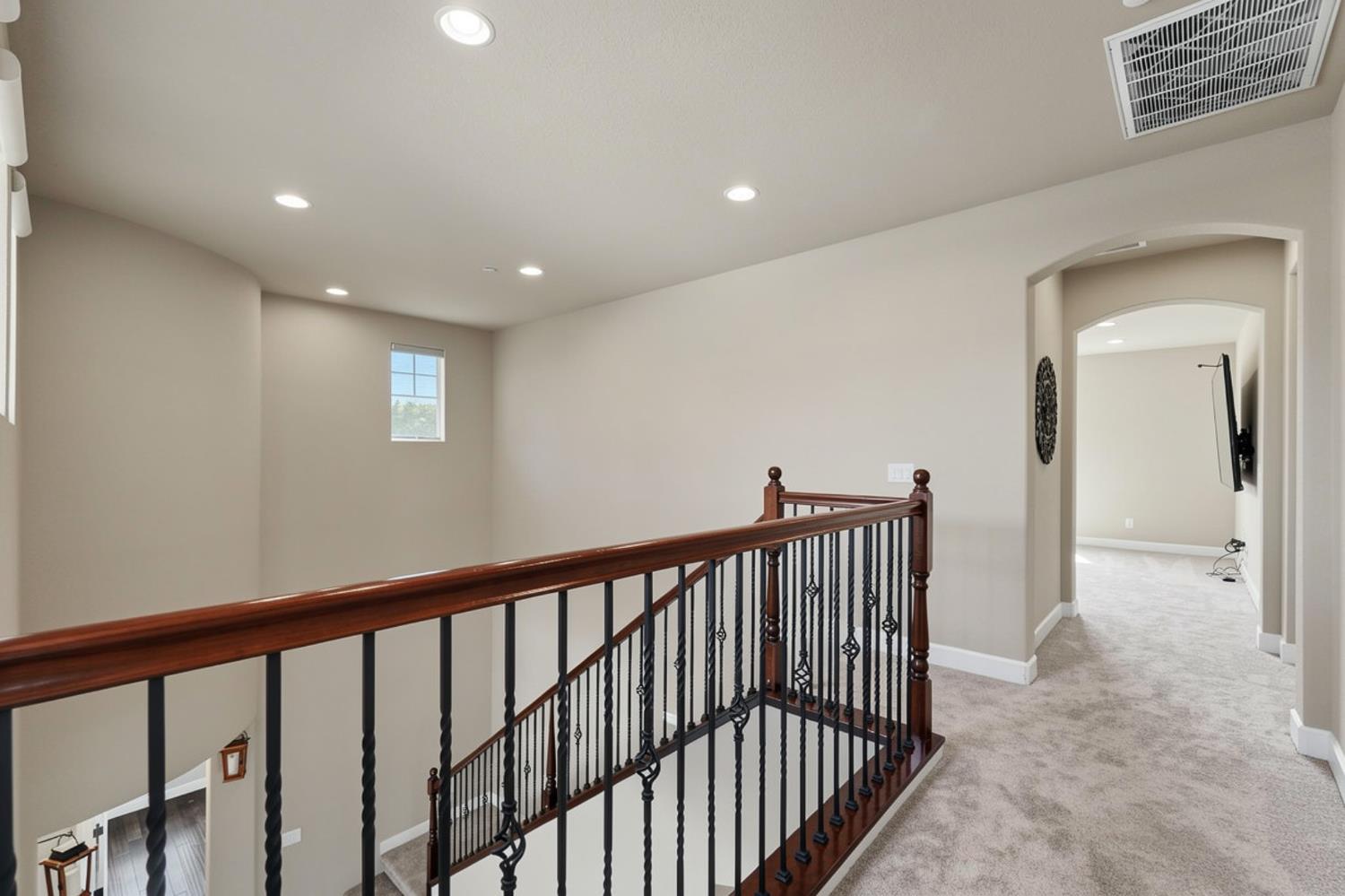 849 Harvest Mill Dr, Manteca, CA 95336