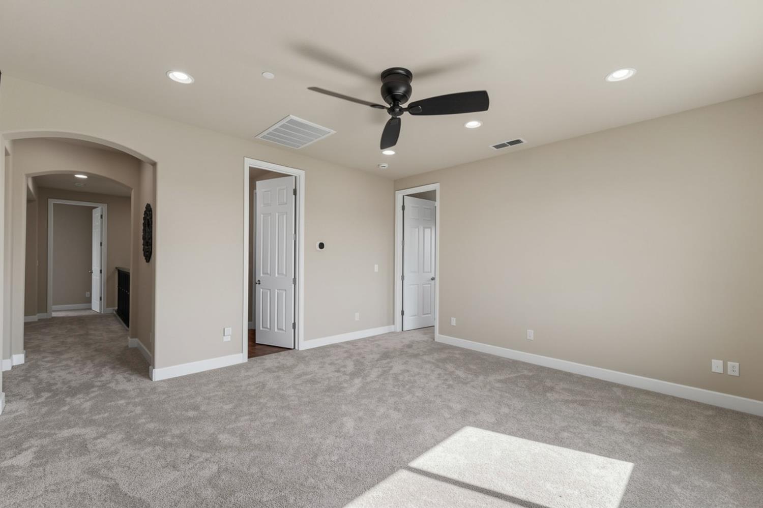 849 Harvest Mill Dr, Manteca, CA 95336