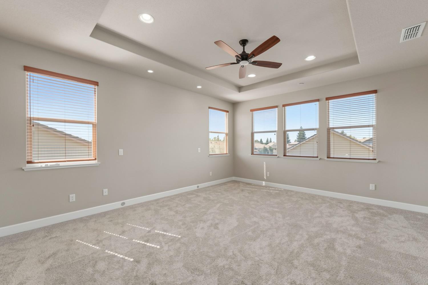 849 Harvest Mill Dr, Manteca, CA 95336