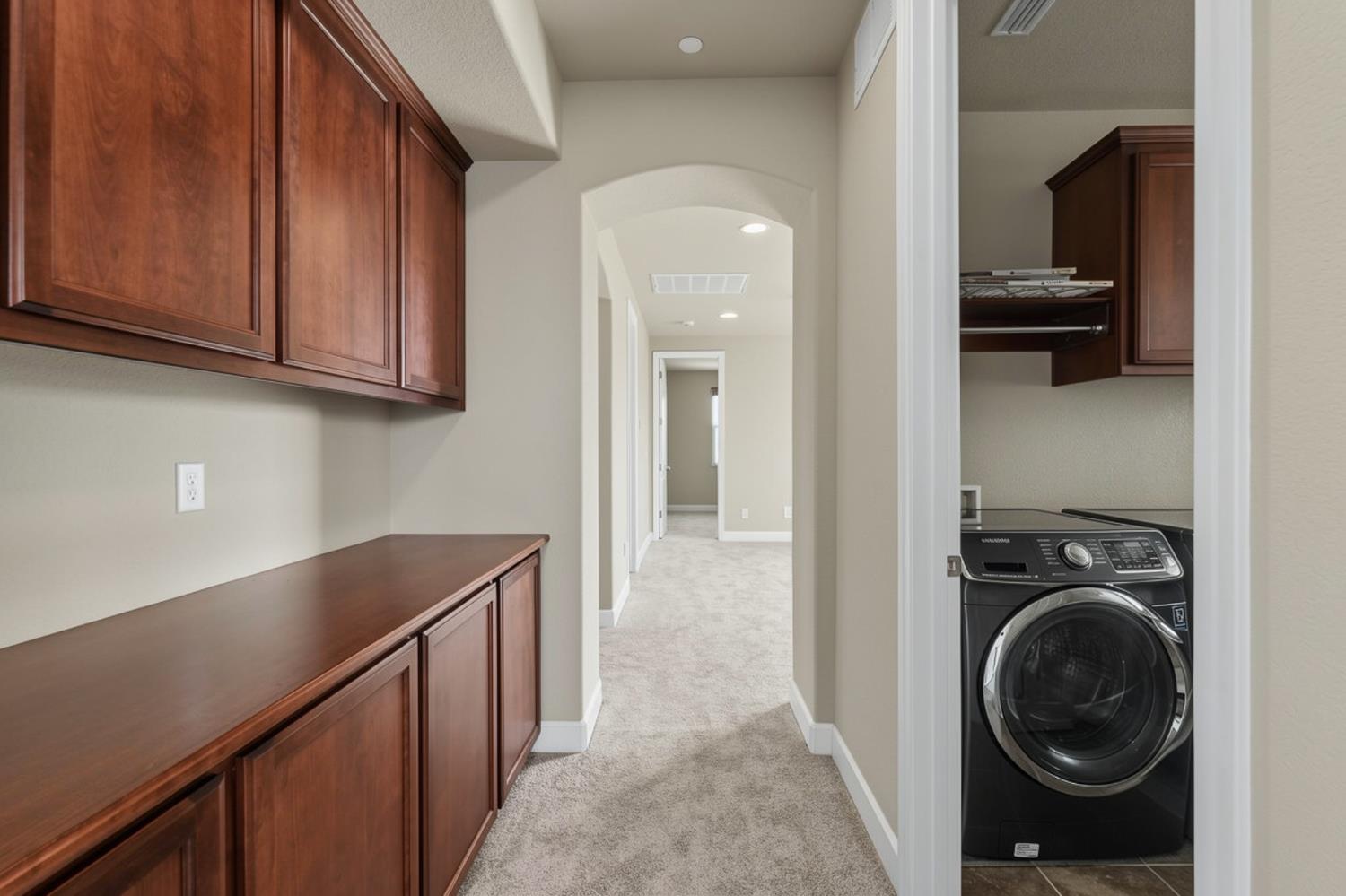 849 Harvest Mill Dr, Manteca, CA 95336