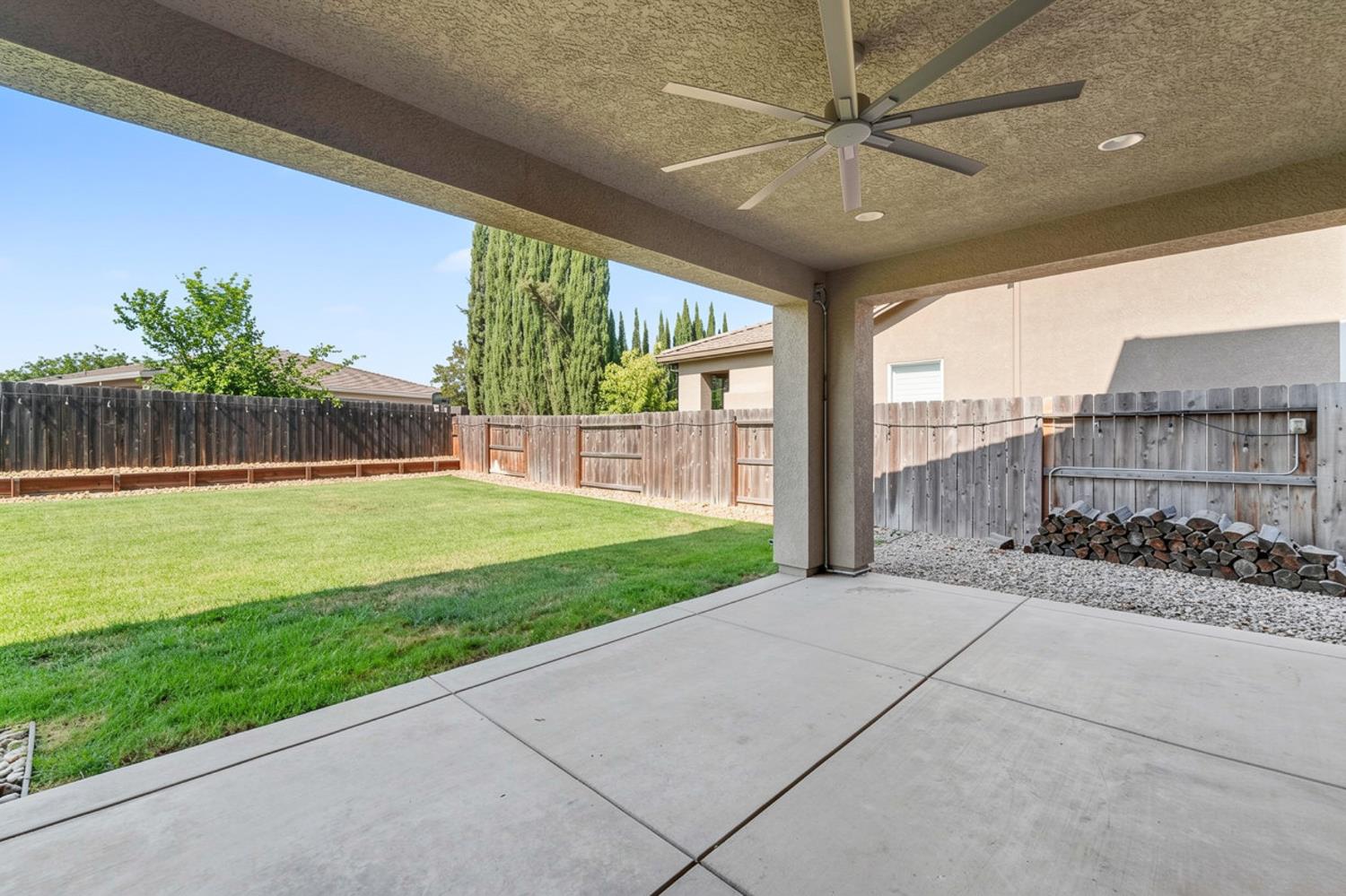 849 Harvest Mill Dr, Manteca, CA 95336