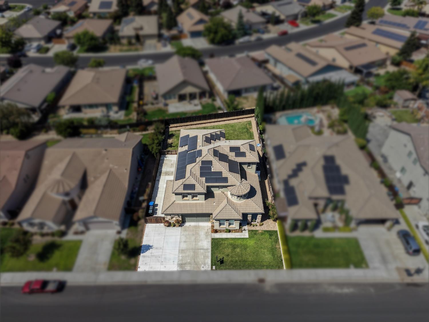 849 Harvest Mill Dr, Manteca, CA 95336
